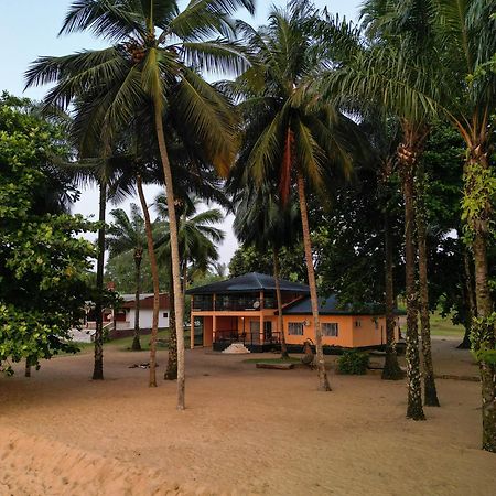 La Villa Lou, Musee Des Arts Grand Batangua Kribi Exterior photo